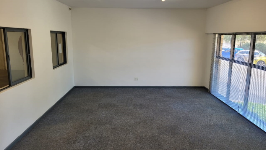 To Let commercial Property for Rent in Airport Industria Western Cape